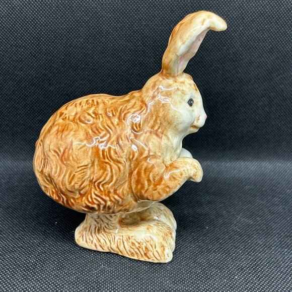 Pacific Rim vintage bobble/nodder rabbit figurine - Picture 2 of 4